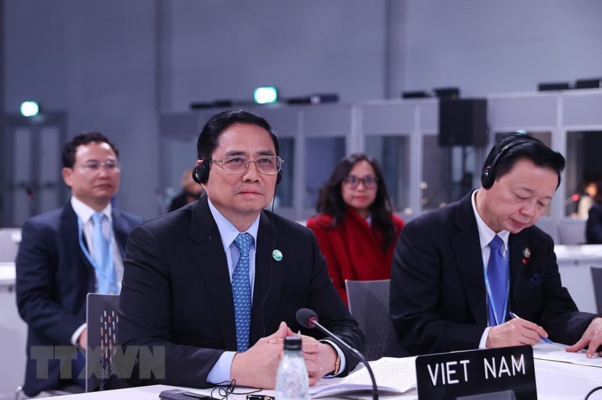 越南希望加强与国际社会在投资和可持续发展计划中的合作